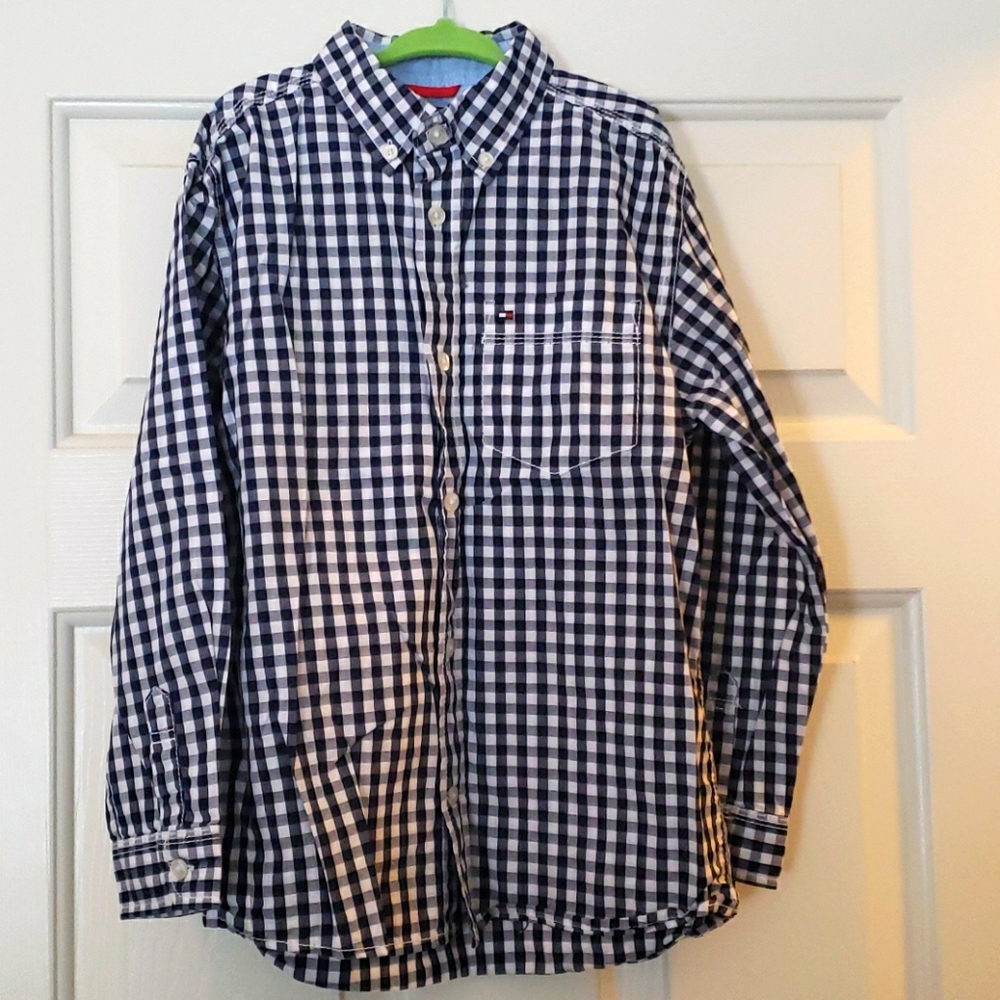 Boys size 7 Tommy Hilfiger button down